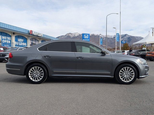 2016 Volkswagen Passat 1.8T SE Technology