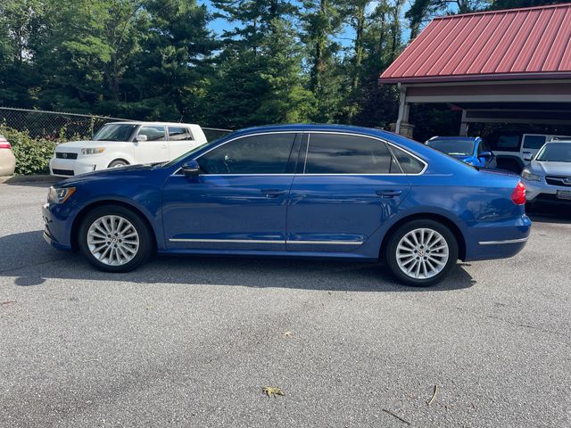 2016 Volkswagen Passat 