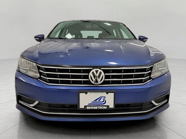 2016 Volkswagen Passat 1.8T SE