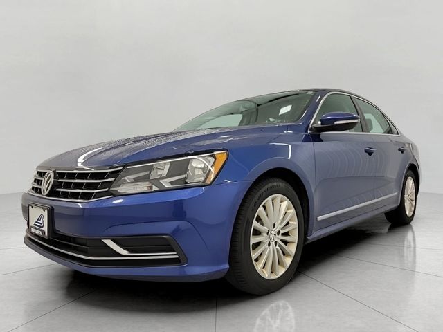 2016 Volkswagen Passat 1.8T SE