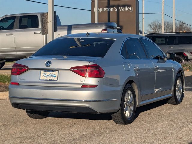 2016 Volkswagen Passat 1.8T S