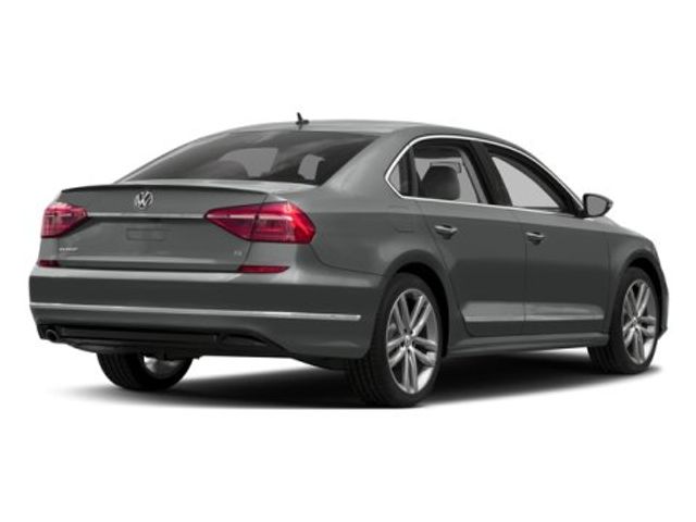 2016 Volkswagen Passat 1.8T R-Line Comfort