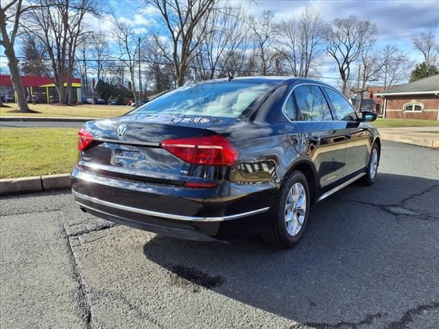 2016 Volkswagen Passat 1.8T S