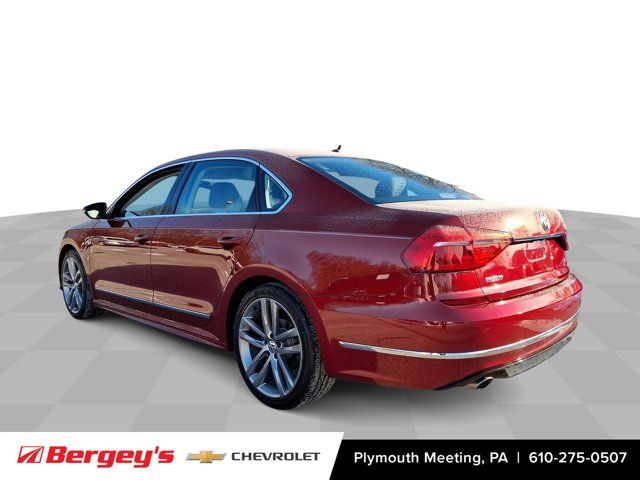 2016 Volkswagen Passat 1.8T R-Line Comfort