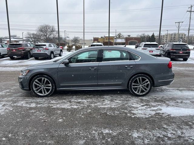 2016 Volkswagen Passat 1.8T R-Line