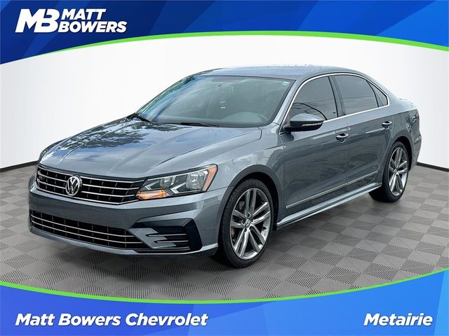 2016 Volkswagen Passat 1.8T R-Line Comfort