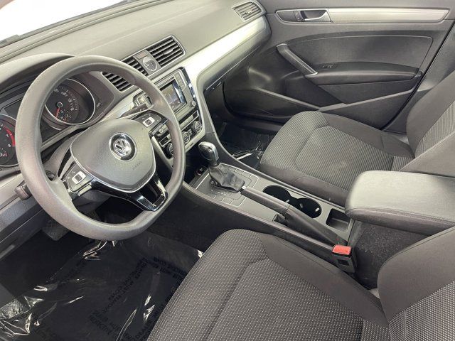 2016 Volkswagen Passat 1.8T S