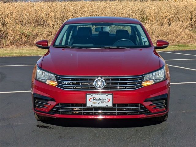 2016 Volkswagen Passat 1.8T R-Line Comfort