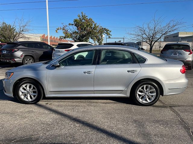 2016 Volkswagen Passat 1.8T S