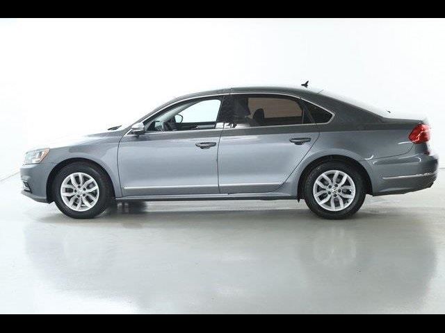 2016 Volkswagen Passat 1.8T S
