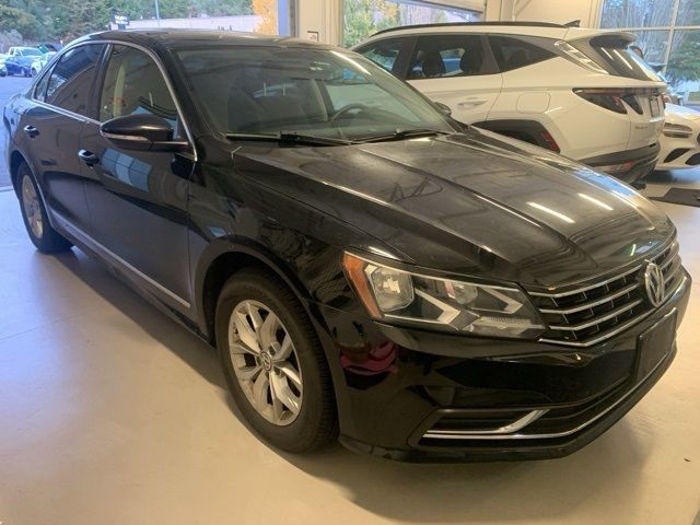 2016 Volkswagen Passat 1.8T S