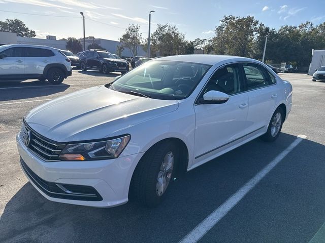 2016 Volkswagen Passat 1.8T S