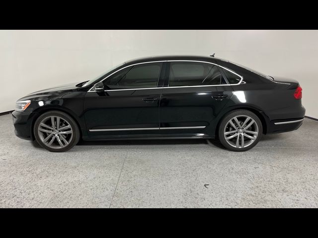 2016 Volkswagen Passat 1.8T R-Line Comfort