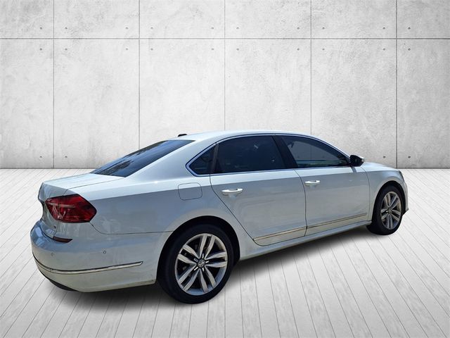 2016 Volkswagen Passat 1.8T SEL Premium