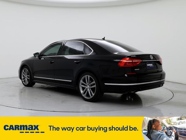 2016 Volkswagen Passat 1.8T R-Line Comfort