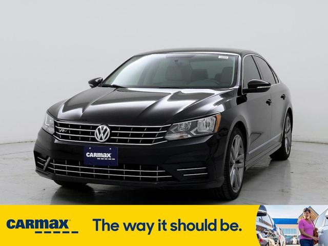 2016 Volkswagen Passat 1.8T R-Line Comfort