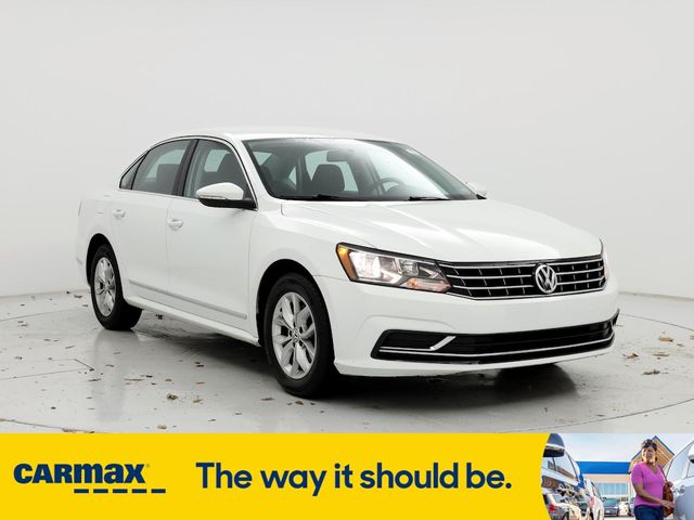 2016 Volkswagen Passat 1.8T S