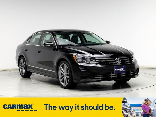 2016 Volkswagen Passat 1.8T R-Line