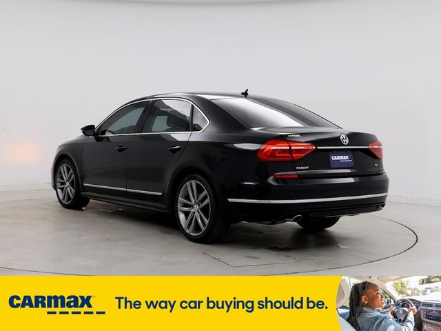 2016 Volkswagen Passat 1.8T R-Line Comfort