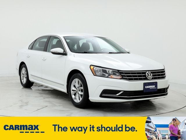 2016 Volkswagen Passat 1.8T S