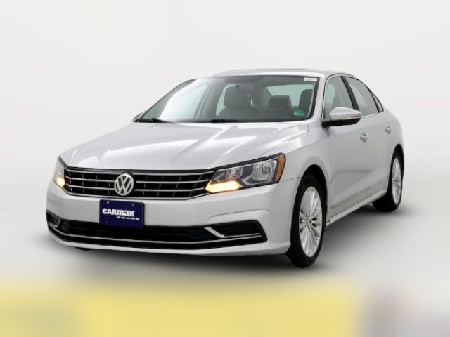 2016 Volkswagen Passat 1.8T SE