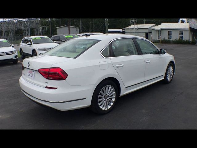 2016 Volkswagen Passat 1.8T SE