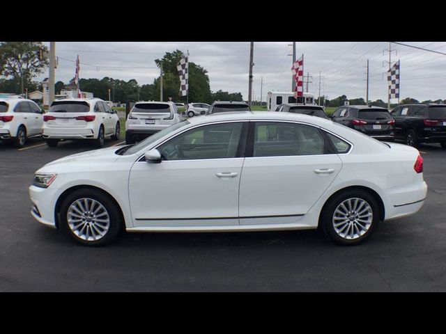 2016 Volkswagen Passat 1.8T SE