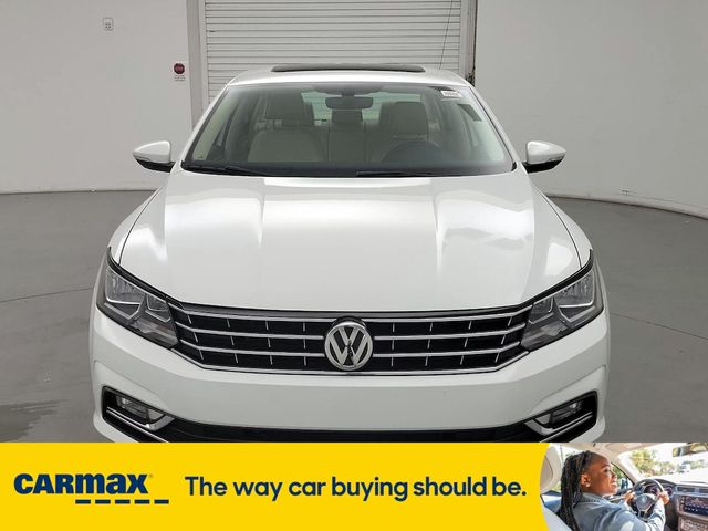 2016 Volkswagen Passat 1.8T SE Technology