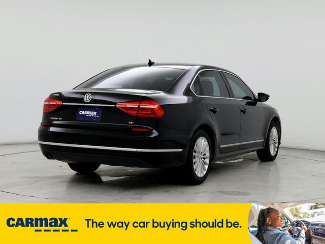 2016 Volkswagen Passat 1.8T SE