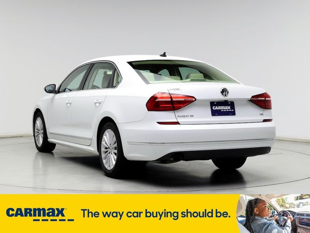 2016 Volkswagen Passat 1.8T SE