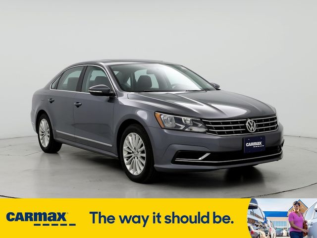 2016 Volkswagen Passat 1.8T SE