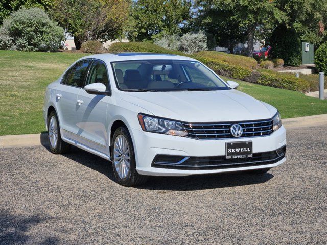 2016 Volkswagen Passat 1.8T SE