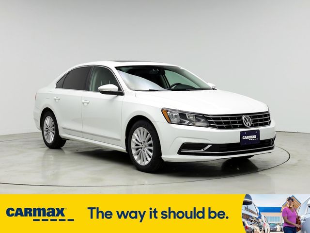 2016 Volkswagen Passat 1.8T SE