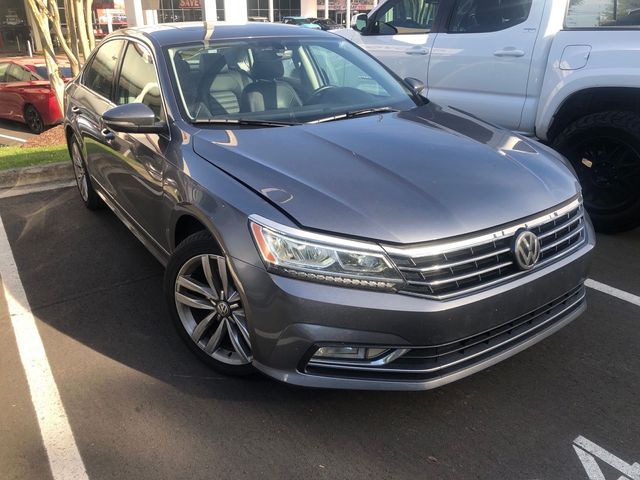 2016 Volkswagen Passat 