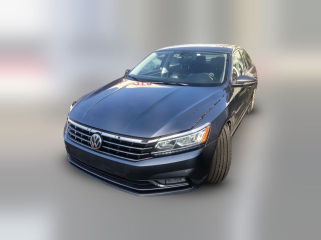 2016 Volkswagen Passat 
