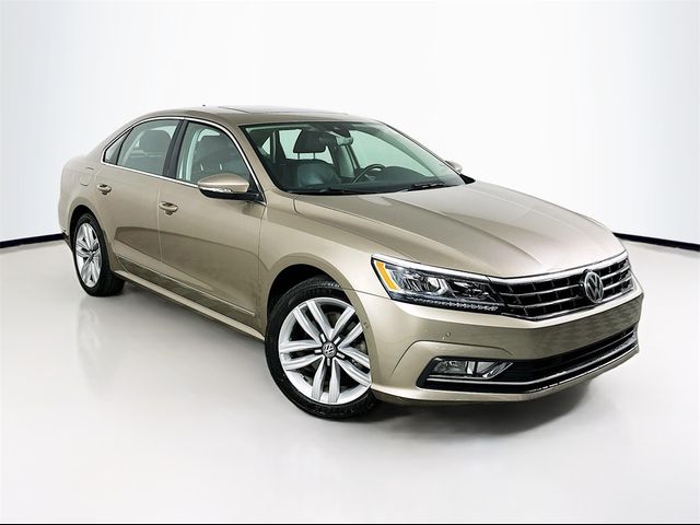 2016 Volkswagen Passat 1.8T SEL Premium