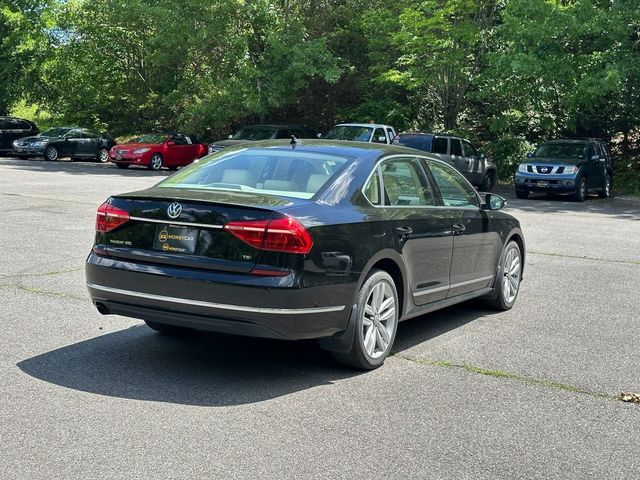 2016 Volkswagen Passat 1.8T SEL