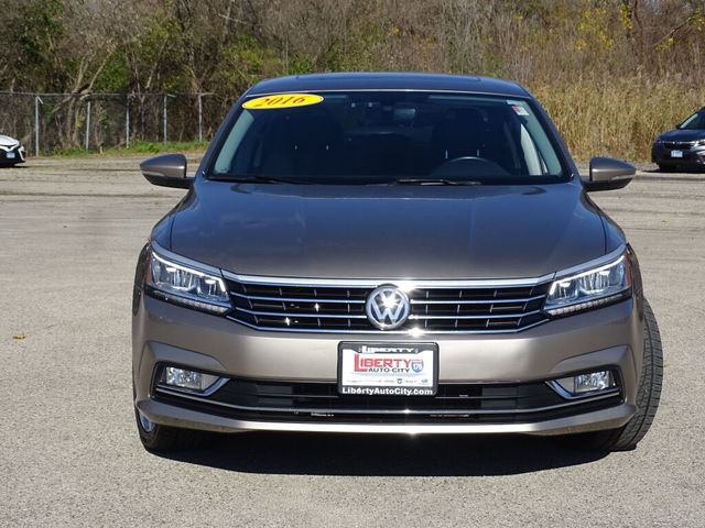 2016 Volkswagen Passat 1.8T SEL