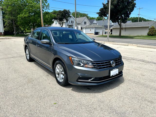 2016 Volkswagen Passat 1.8T S