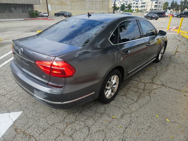 2016 Volkswagen Passat 1.8T S