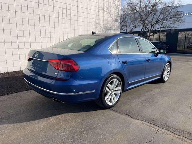 2016 Volkswagen Passat 3.6L V6 SEL Premium