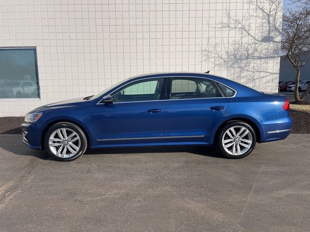 2016 Volkswagen Passat 3.6L V6 SEL Premium