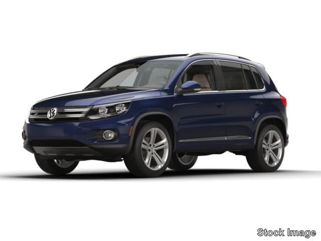 2016 Volkswagen Tiguan R-Line