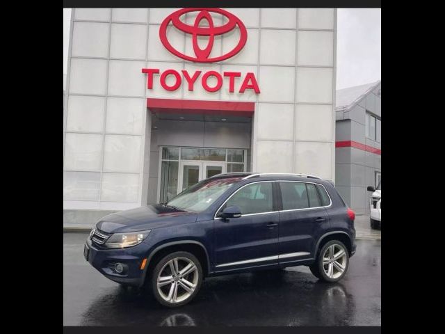 2016 Volkswagen Tiguan R-Line