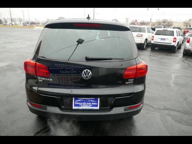 2016 Volkswagen Tiguan SE