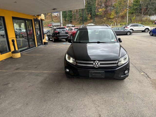 2016 Volkswagen Tiguan SE