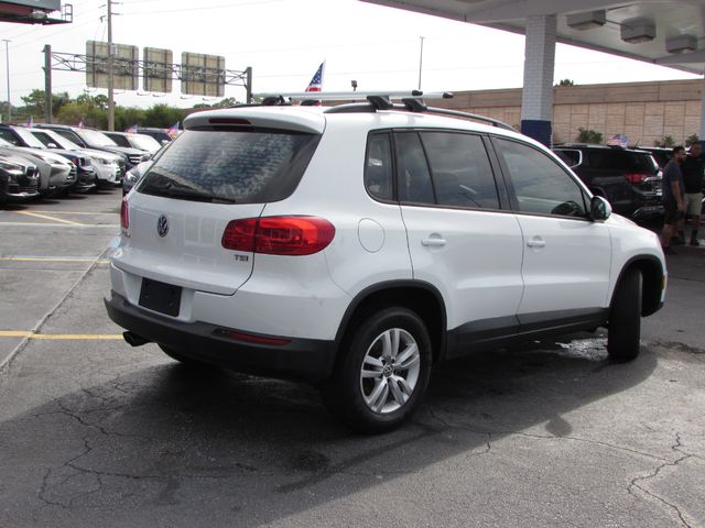 2016 Volkswagen Tiguan S