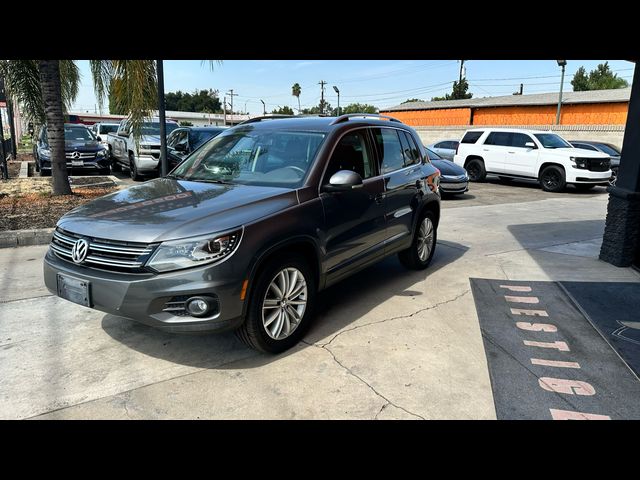 2016 Volkswagen Tiguan SE