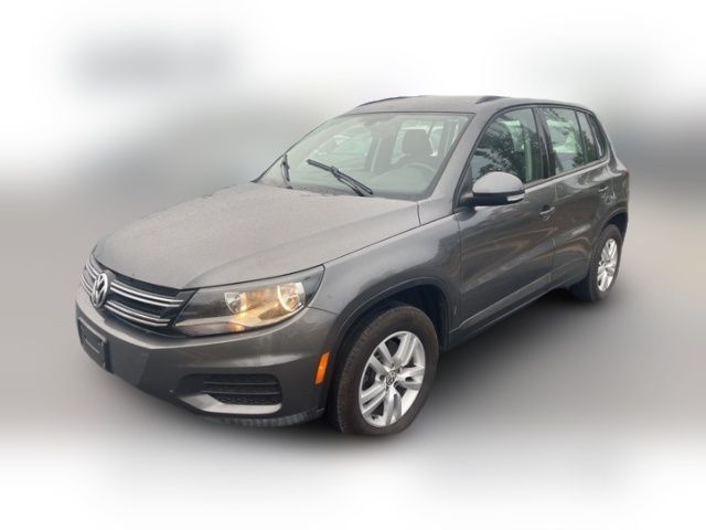 2016 Volkswagen Tiguan S