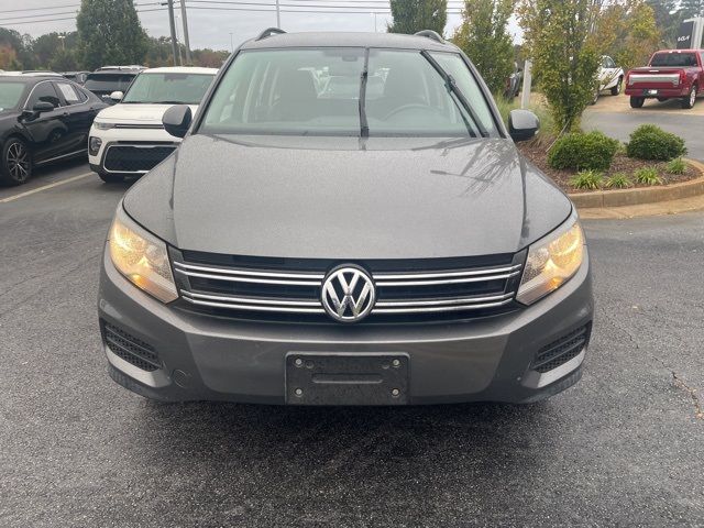 2016 Volkswagen Tiguan S